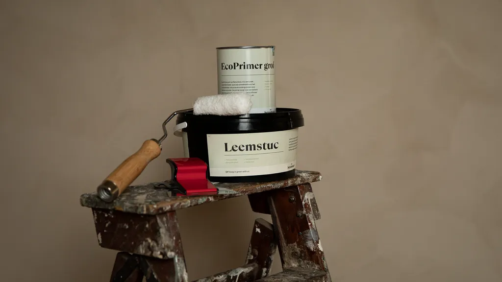 Clay plaster kit bathroom