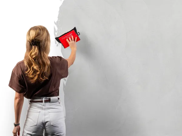 Beton Cire 21 Witgrijs aanbrengen wand