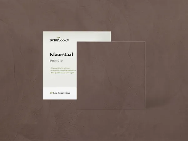 Beton Cire 32 Koffiebruin kleurstaal