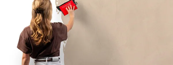 Beton Cire 25 Fluweelroze aanbrengen wand